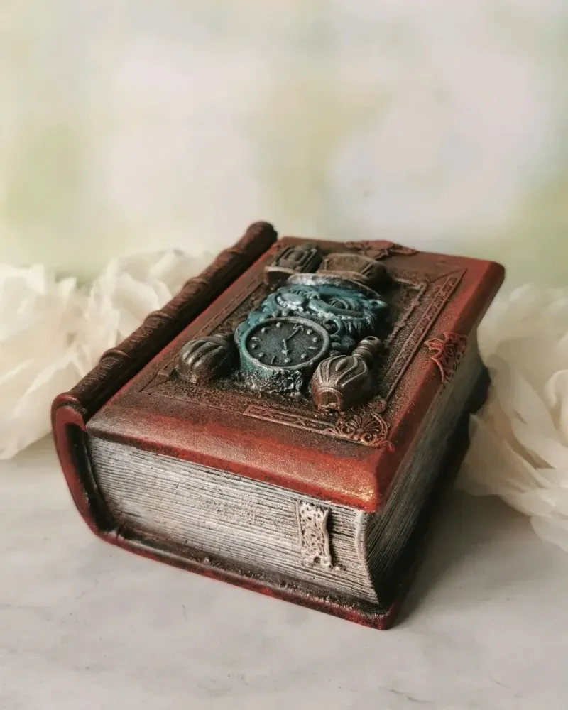 Шкатулка-книга «Чеширский кот»