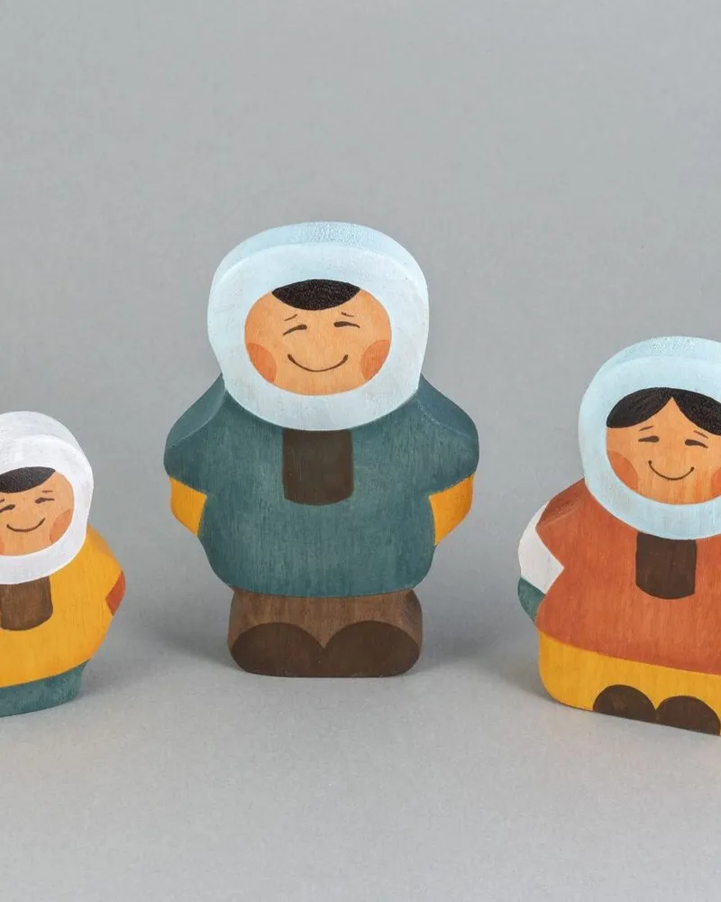 Вальдорфские фигурки людей — Семья эскимосов 3