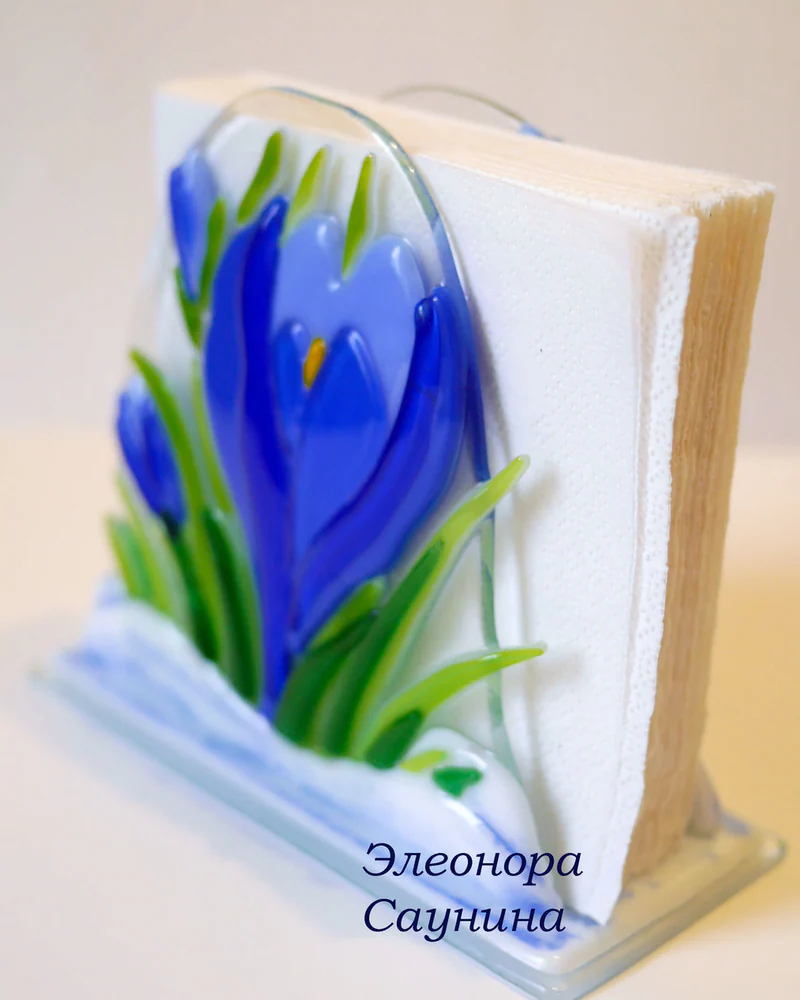 Салфетница стеклянная фьюзинг Крокусы