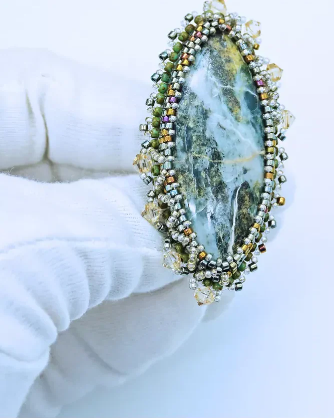 Авторское кольцо со змеевиком и Swarovski