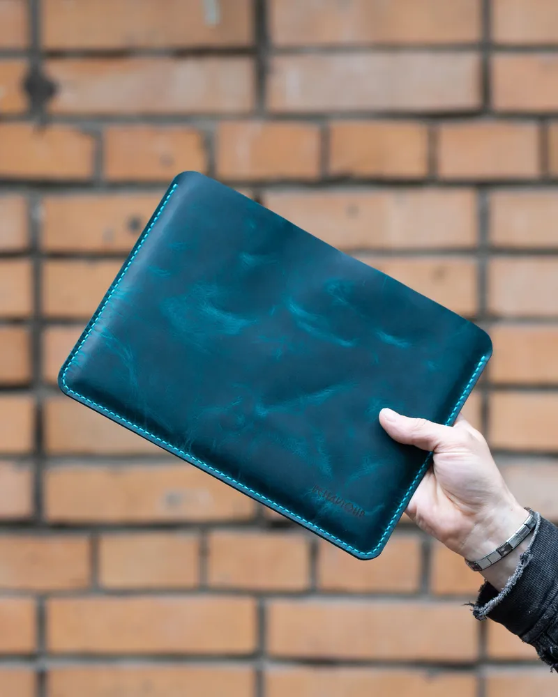 Кожаный чехол для iPad горизонтальный — Морская волна