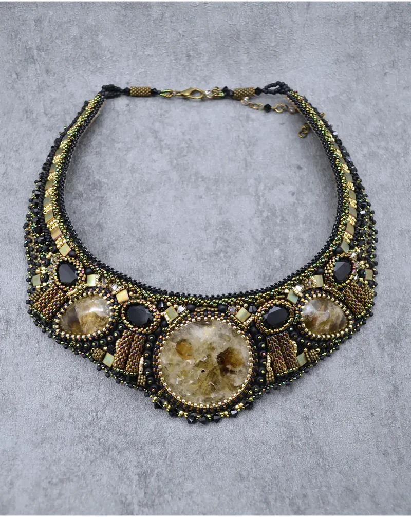 Авторское колье с цитрином и Swarovski