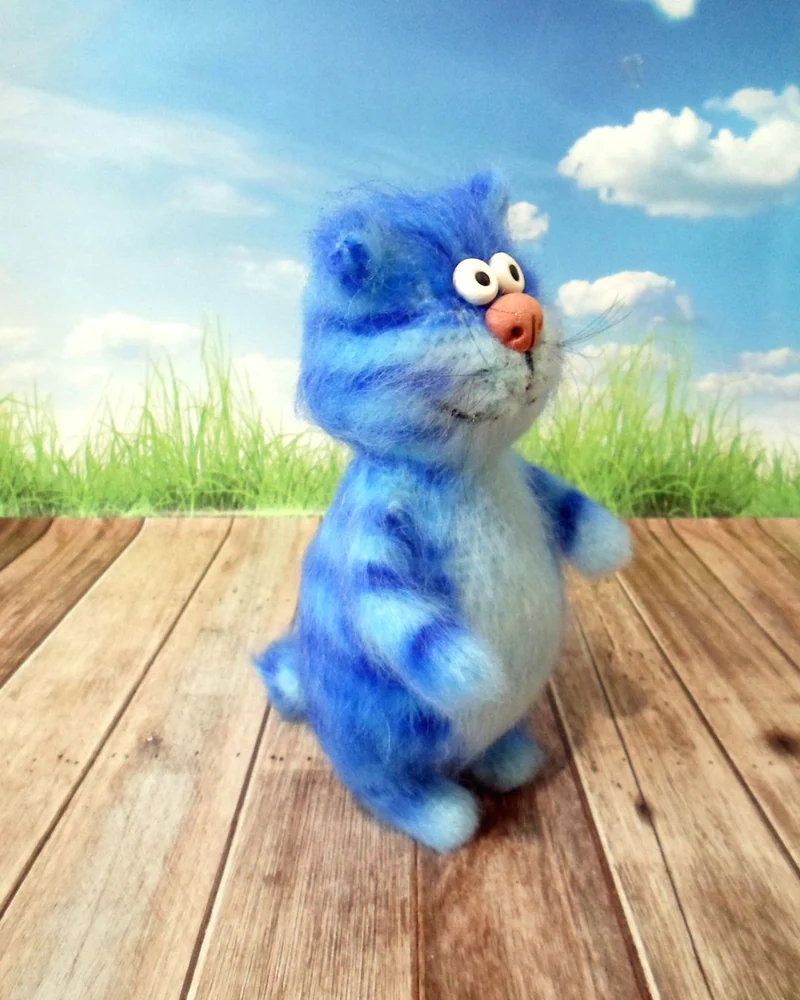 Вязаная игрушка, синий кот счастья