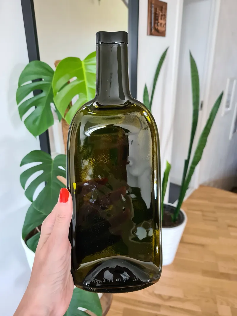 Блюдо для роллов из плоской бутылки