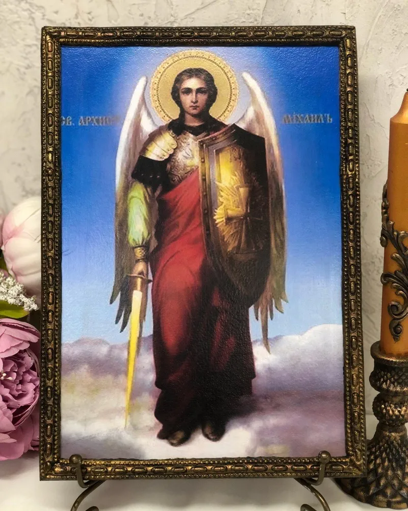 Интерьерное панно Архангел Михаил — Золотистый — Золотистый