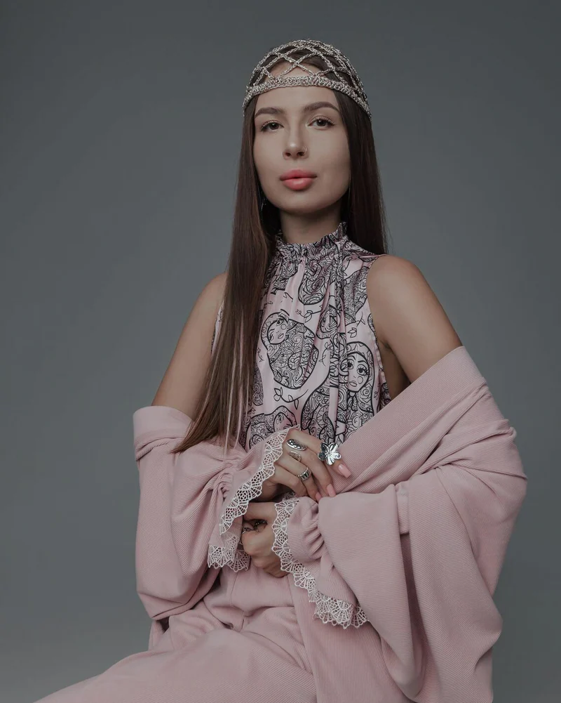 Жакет, топ и палаццо из трикотажа и шёлка
