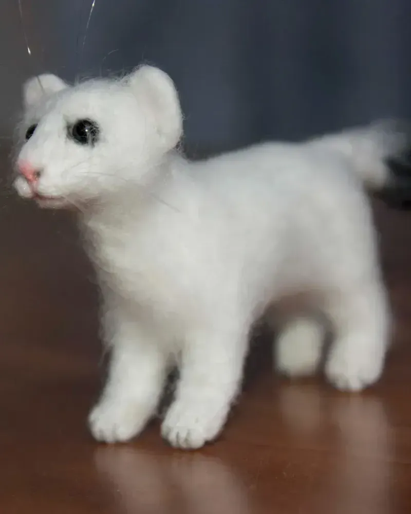 Горностай, игрушка из шерсти — Основной