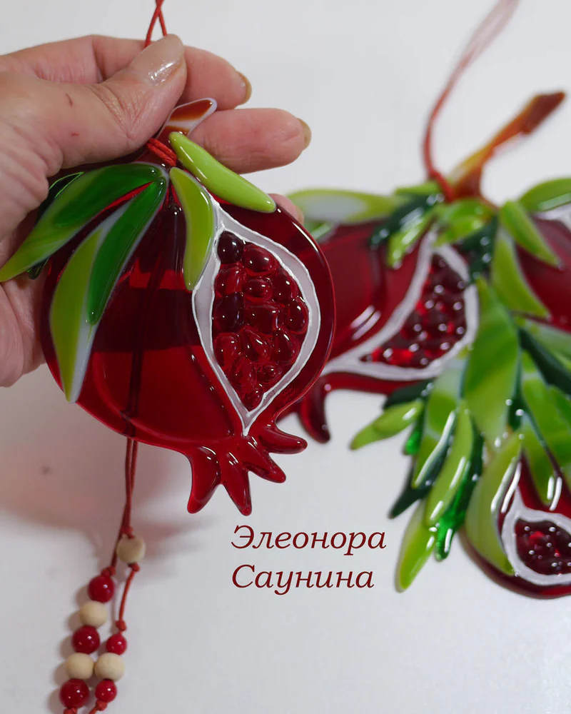 Подвеска интерьерная стекло фьюзинг Гранат