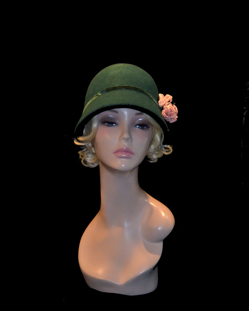 Шляпа клош Изумрудный