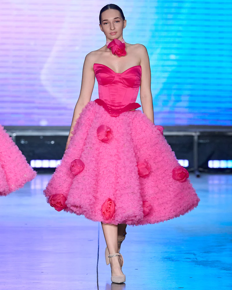 Вечернее платье — Розовое
