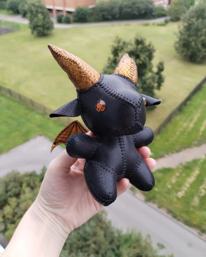 Игрушка Дракон — Питон. Бронза