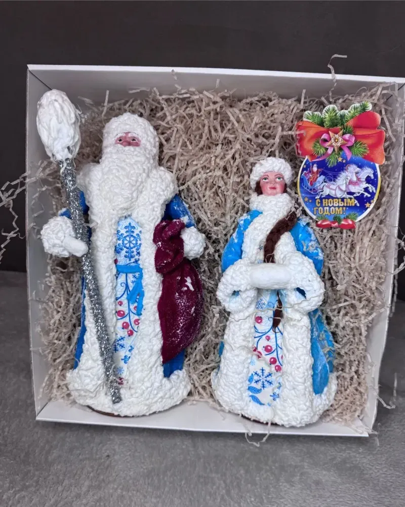 Ватные игрушки Дед Мороз и Снегурочка