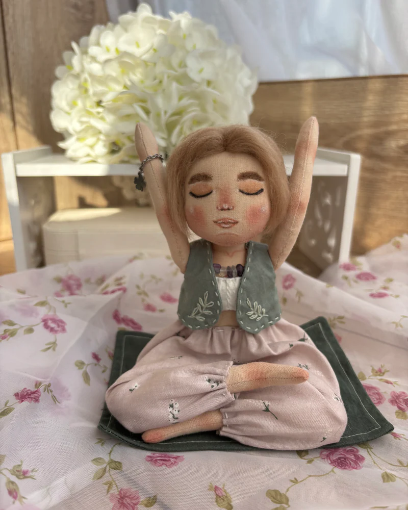 Кукла Йогиня