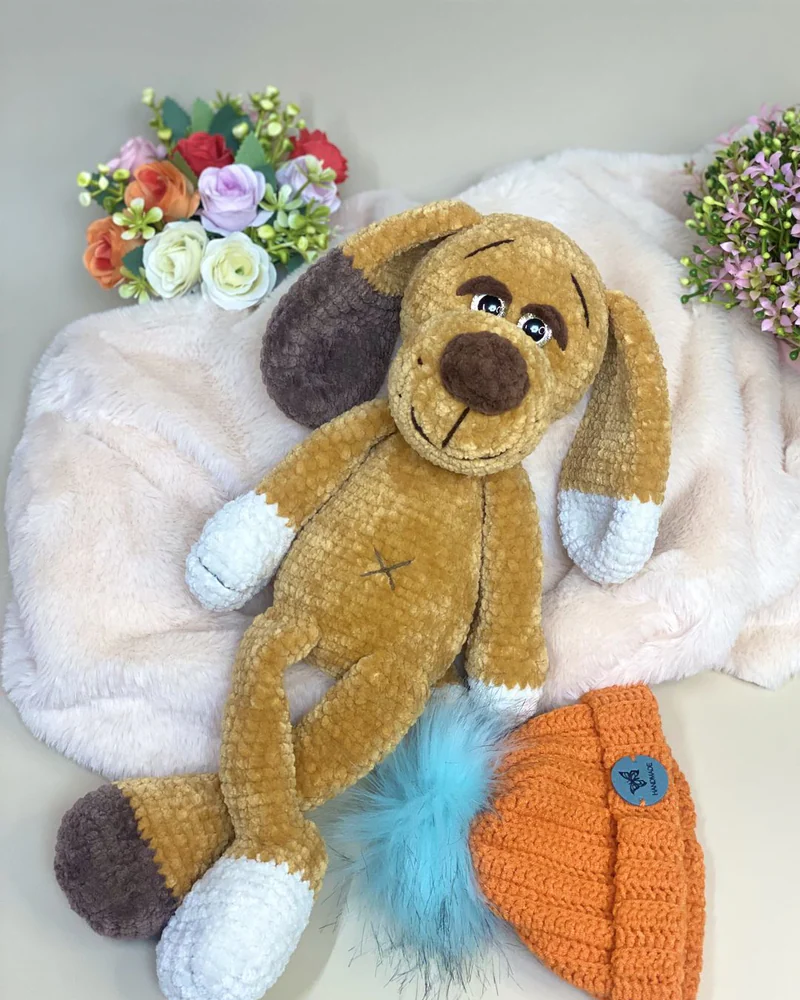 Вязаная коричневая собачка амигуруми