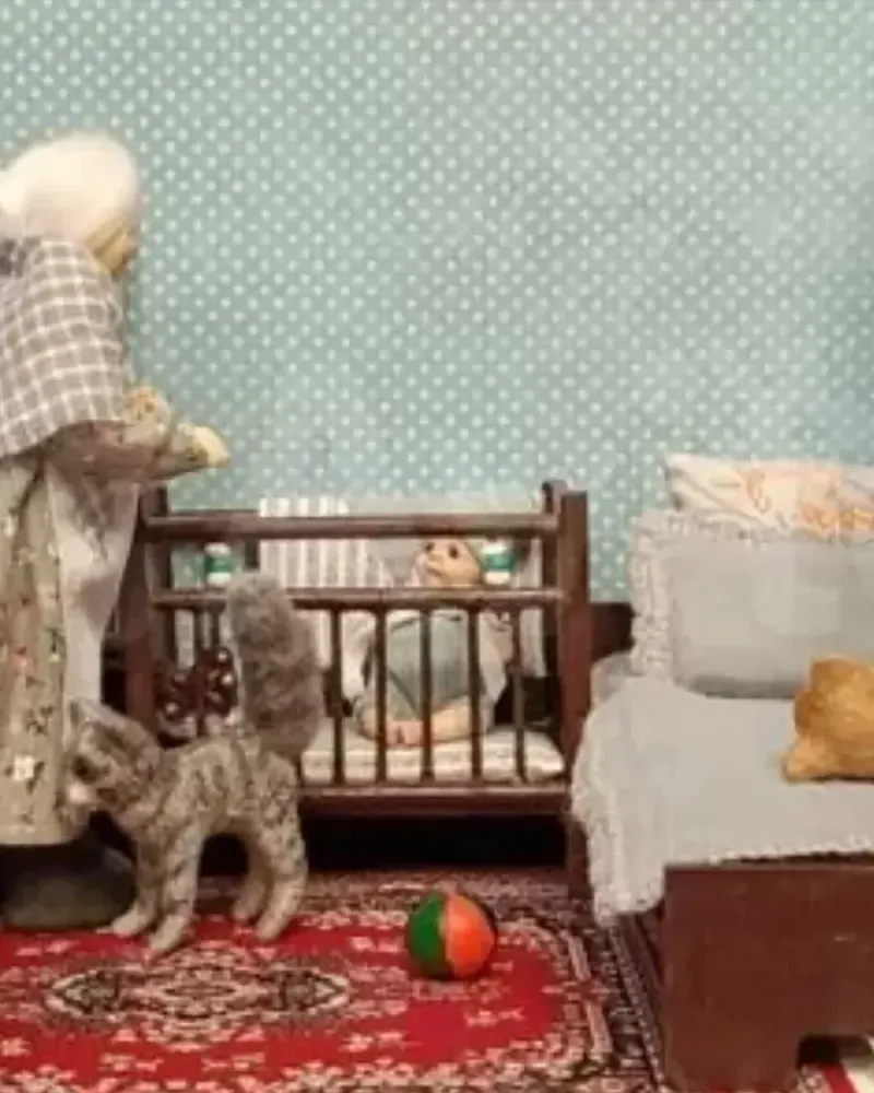 Полосатый котёнок для кукольного домика, 1:6 — Основной