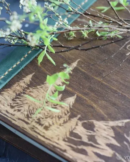 Свадебная книга пожеланий Memory из кожи и дерева — Зелёный