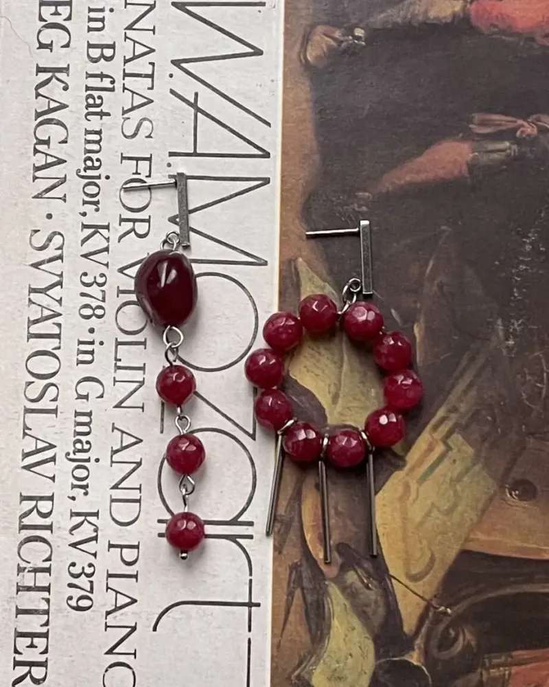 Серьги из халцедона