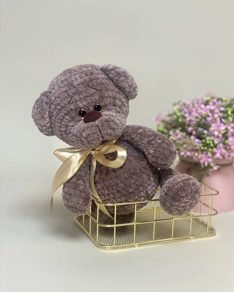 Вязаный коричневый мишка амигуруми