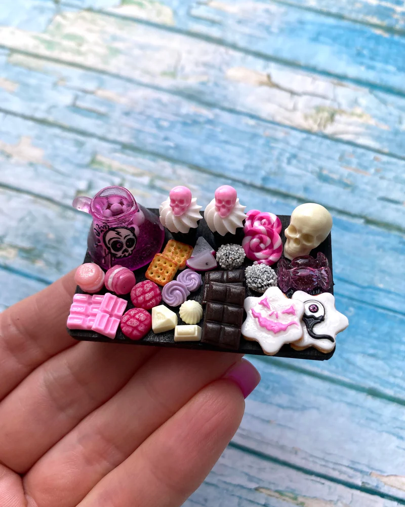 Кукольная Миниатюра «Розовый Хеллоуин 👻»