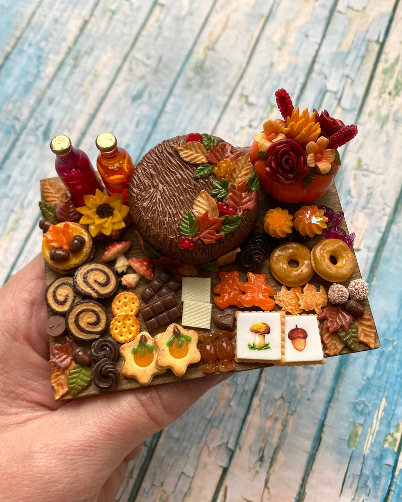 Кукольная Миниатюра «Осеннее изобилие 🍂🍁🍄🟫»