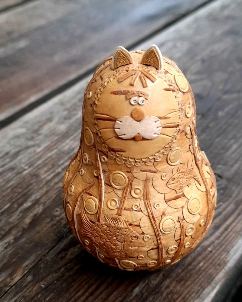 Кот-неваляшка Рыбачок. Береста