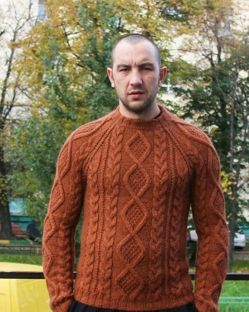 Джемпер из шерсти верблюженка