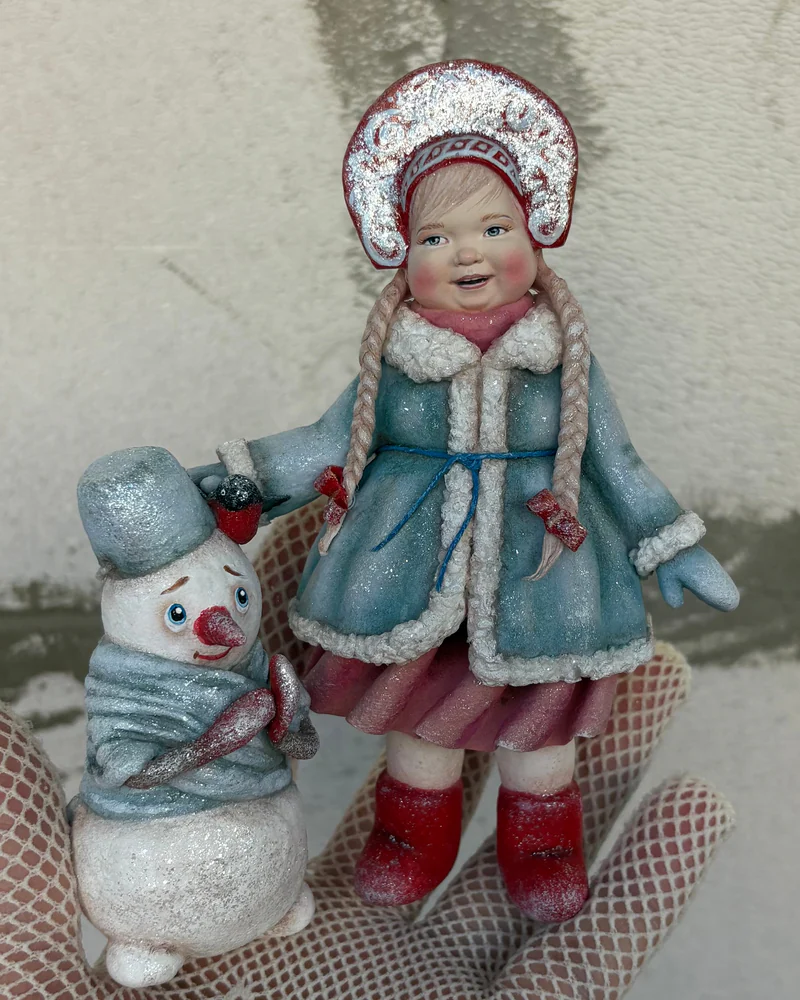 Снегурочка со снеговиком — ёлочная игрушка — Основной