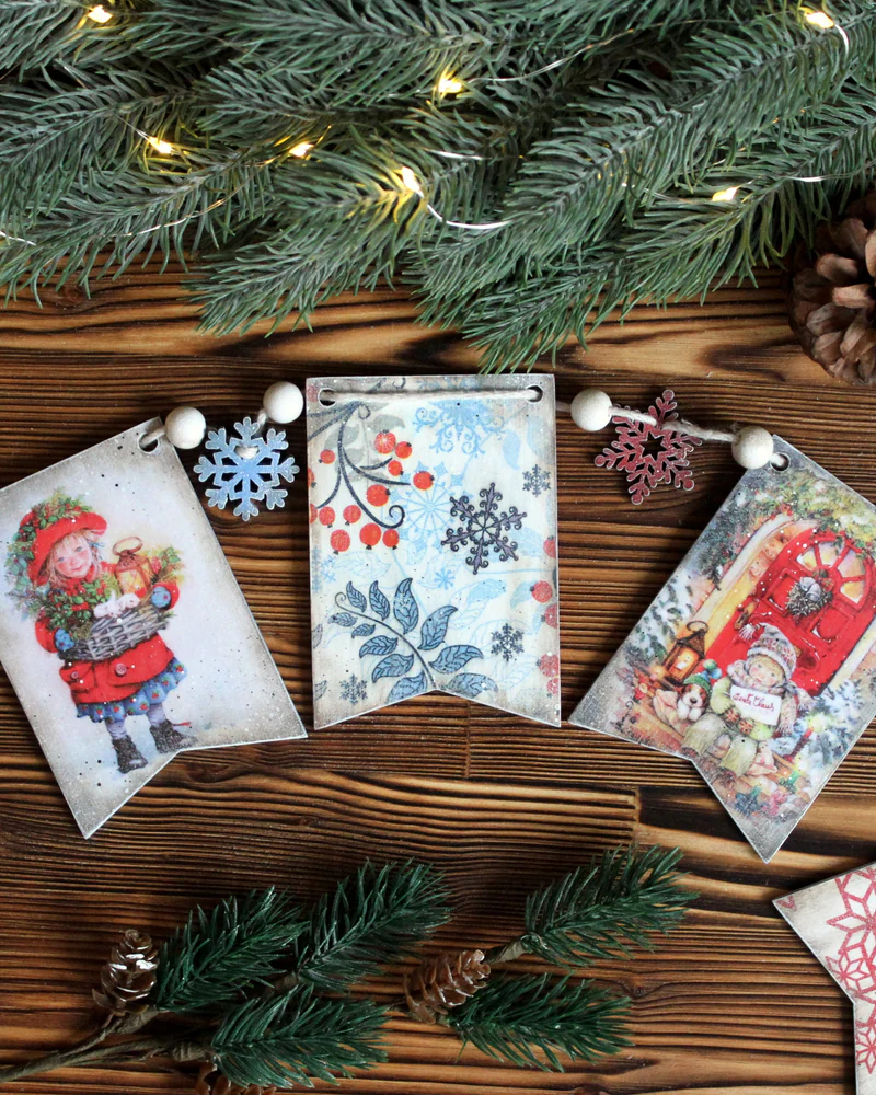 Гирлянда из 9 флажков новогодняя