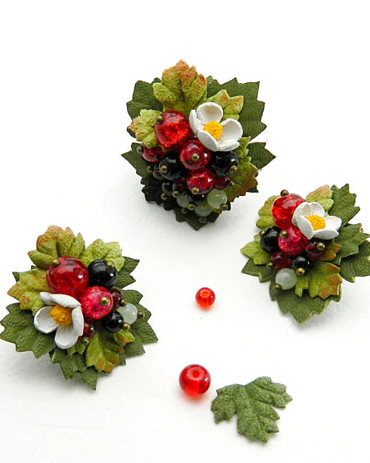 Серьги из натуральной кожи Ягодный микс, смородина