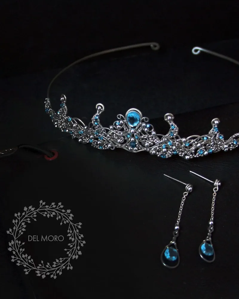 Корона с камнями голубой кварц "Ice crown"