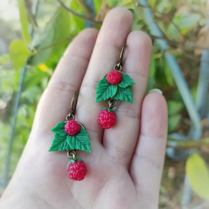 Серьги с малиной в бронзовом