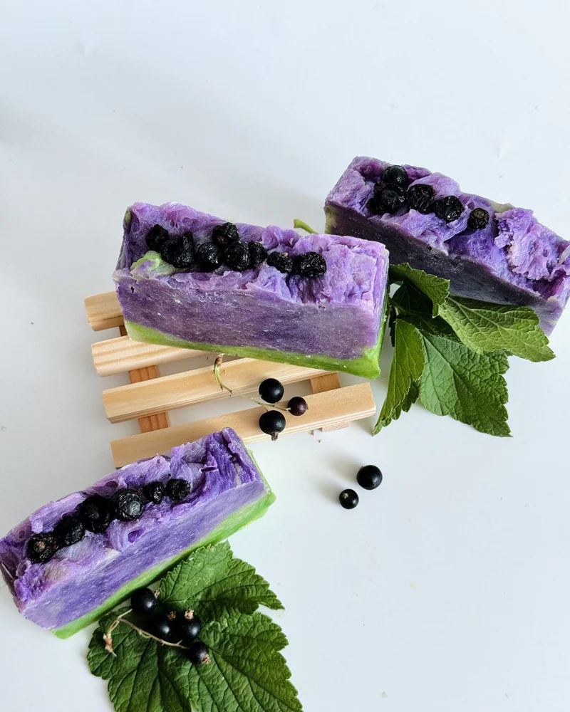 Мыло домашнее нарезное фруктовое натуральное Blackcurrant фиолетовый