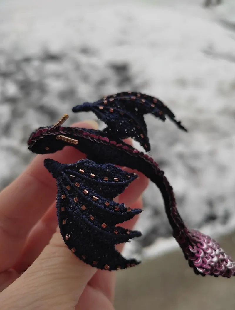Брошь-дракончик «Little Dragons», чёрная
