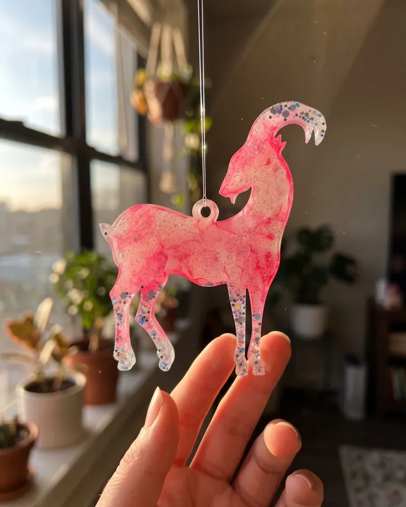 Ёлочная игрушка, розовая — Основное исполнение