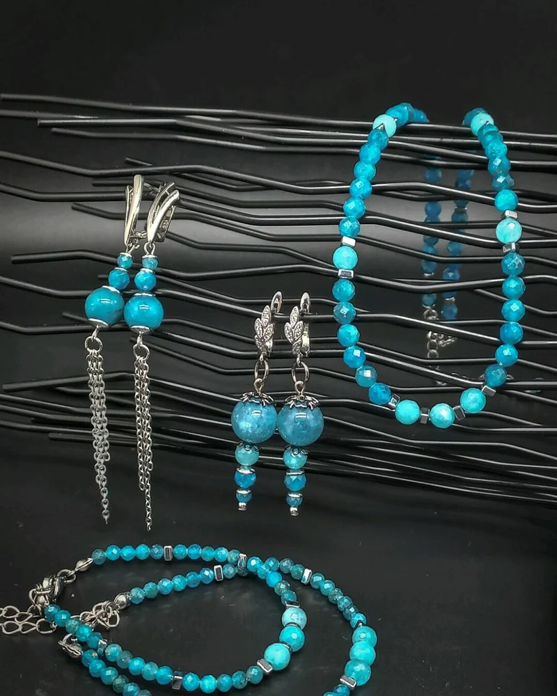 Серьги браслет колье Марина из апатита и амазонита комплект