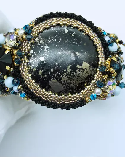 Авторский браслет с пиритом и Swarovski