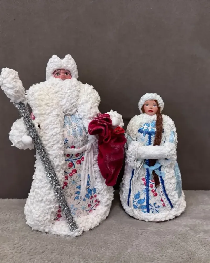 Ватные игрушки Дед Мороз и Снегурочка