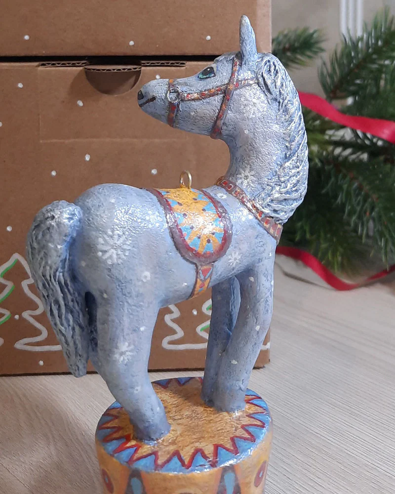 Ёлочная игрушка «СЕРЕБРЯНАЯ ЛОШАДКА»