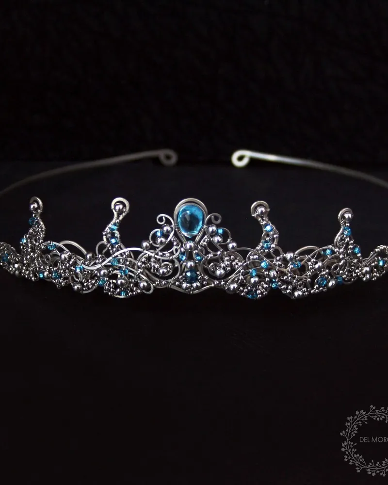 Корона с камнями голубой кварц "Ice crown"