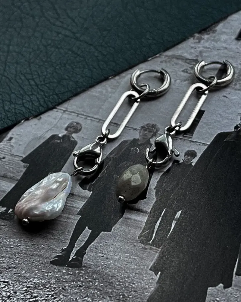 Серьги из жемчуга и лабрадорита
