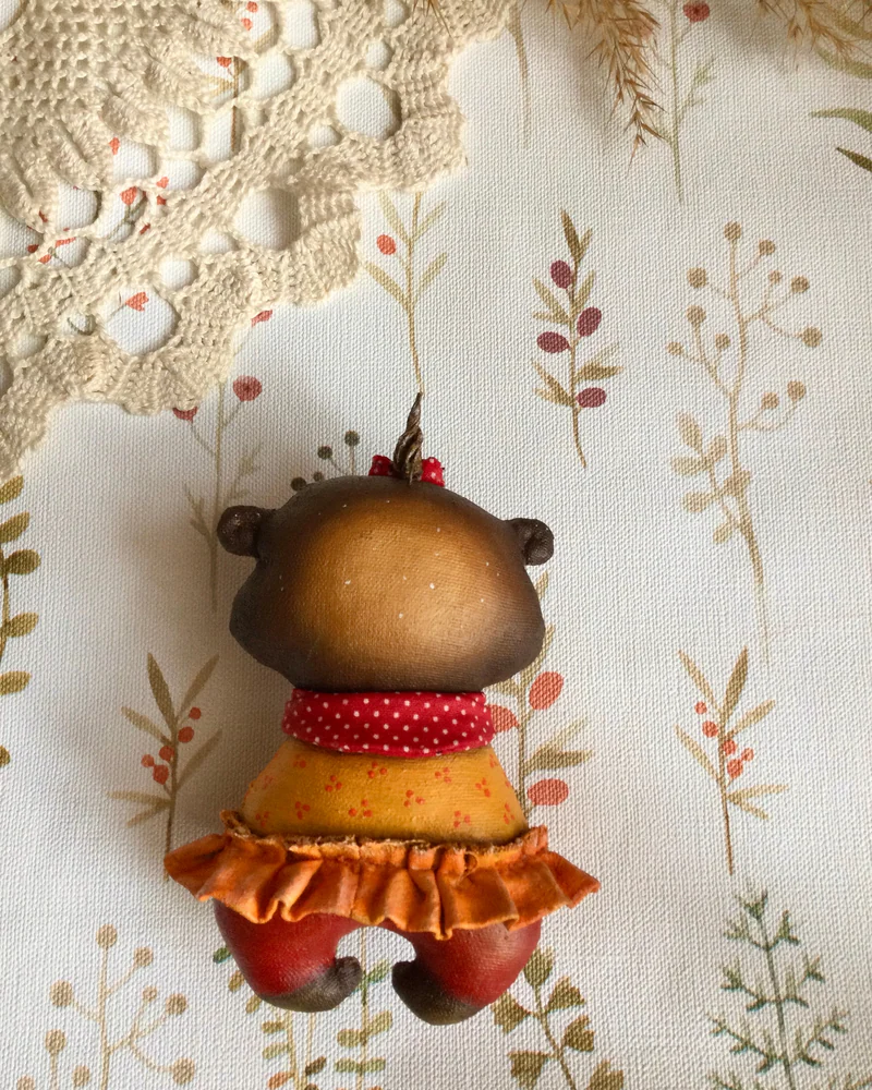 Мишуля с конфетой