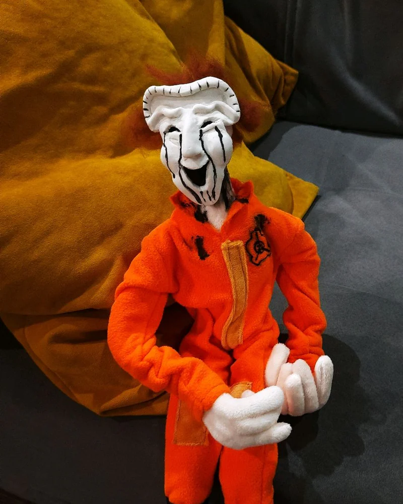 Монстр scp 035 маска