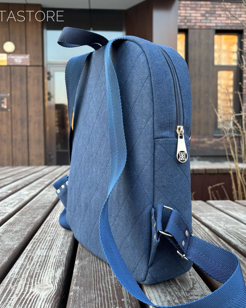 Текстильный рюкзак с принтом — цвет синий