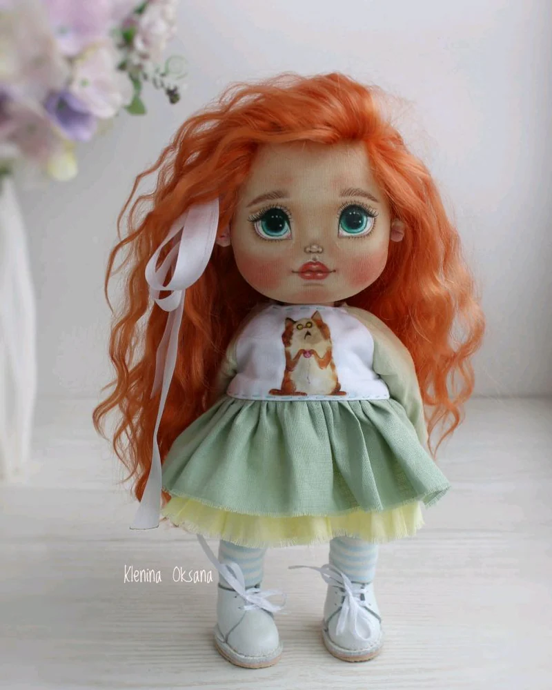 Интерьерная текстильная кукла в зелёном платье — Зелёное платье