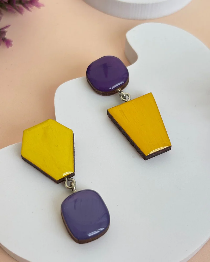 Серьги желтые с фиолетовым.Женские сережки