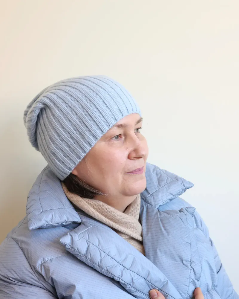 Комплект: шапочка и манишка — Голубой