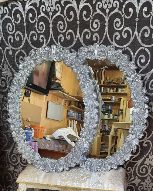 Овальное зеркало «Розы» 95×75 см — Основной