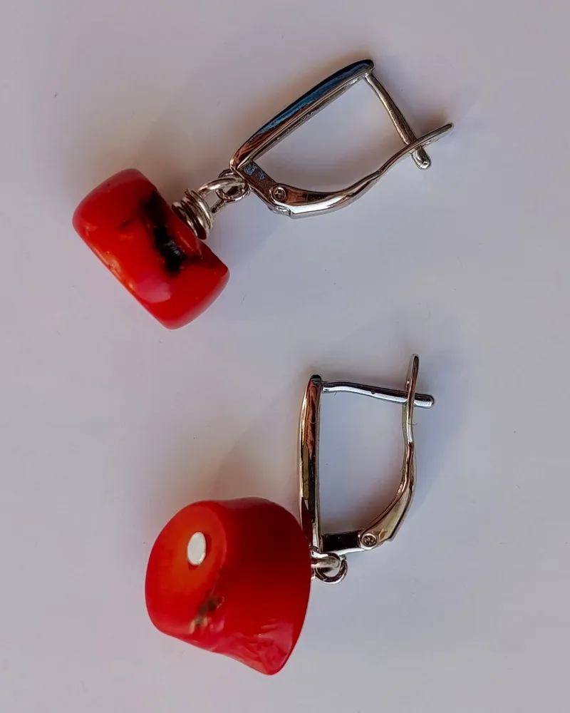Серьги с кораллом