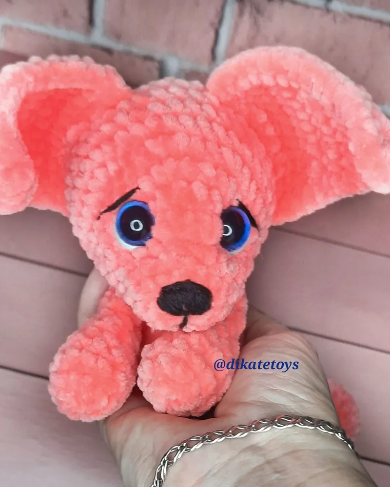 Фенёк — коралловый