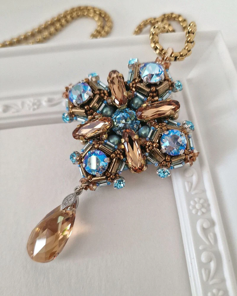 Кулон «Геометрия» с кристаллами Swarovski